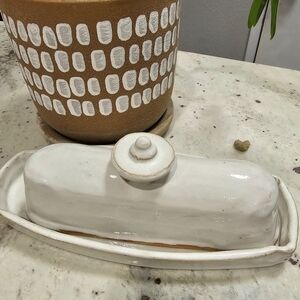 White Glazed Stoneware Butter Dish